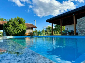 Crystal pool
